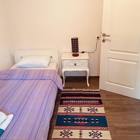 Mamma Mia! Apartment Мостар Екстериор снимка