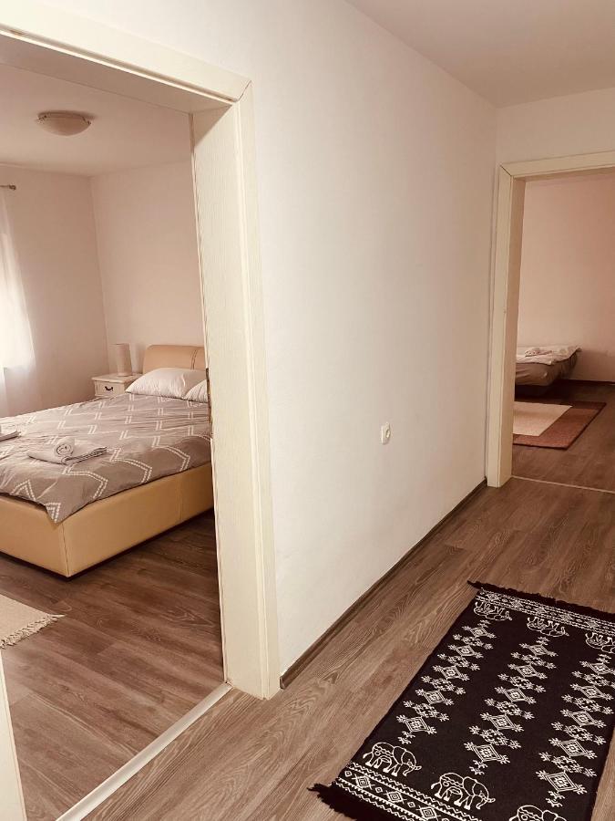 Mamma Mia! Apartment Мостар Екстериор снимка