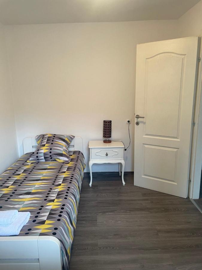 Mamma Mia! Apartment Мостар Екстериор снимка