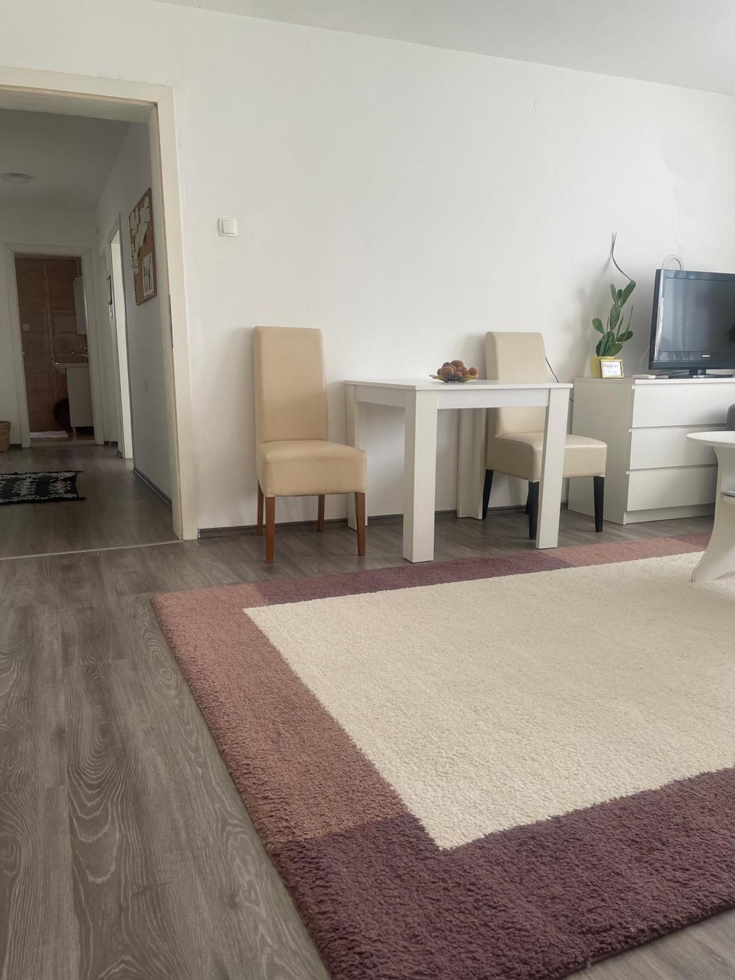 Mamma Mia! Apartment Мостар Екстериор снимка